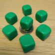 Üres dobókocka - díszíthető, felmatricázható, újraírható, lemosható - 16 mm-es, műanyag, kerek csúcsú, zöld (1 db)