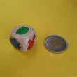 Dobókocka kő-papír-olló ikonokkal, 20 mm, fa (1 db)