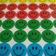 Matricakészlet - mosolygós arcok / smiley-k, 15 mm, vegyes színek, 54 db/ív