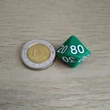 Méret: 22 mm - tízoldalú kocka tízesekkel számozva - számoláshoz - műveletekhez - matematika- és idegen nyelvi órán - zöld