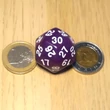 Harminc lappal bíró test deltoidlapokkal – Geometriai (pl. felszín- és térfogatszámítós) feladatokhoz – Thirty-sided die (purple)