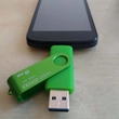 Telefonhoz is csatlakoztatható – suitable for smartphones – Kétvégű pendrive – micro USB – green – zöld