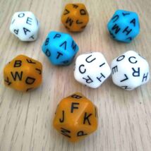 Húszoldalú kocka az ábécé betűivel – nyelvtanítós - fejlesztő - gyógypedagógiai - logopédiai játékokhoz - karamell