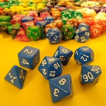 Kockakészlet lapszámozva, 7 db-os, királykék - sok egyéb színben!