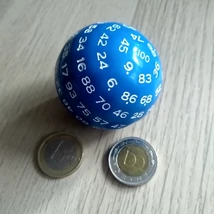 Kék százoldalú dobókoca – Sorsoláshoz és tanórai játékos feladatokhoz – Blue 100-faced dice for teaching