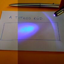 UV-tintás toll lámpával - „láthatatlan” titkosíráshoz, feladatötlet-adó videóval!