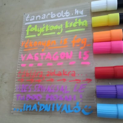 Folyékony kréta - letörölhető, táblára, üvegre, fára, fóliára, műanyagra is ír - piros