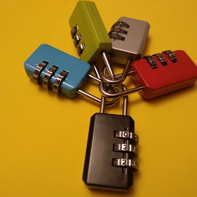 Számzáras háromszámjegyű lakat állítható nyitókóddal – Szabadulószoba és rejtvények készítéséhez – Börőnd és csomag lezárázáshoz utazás során